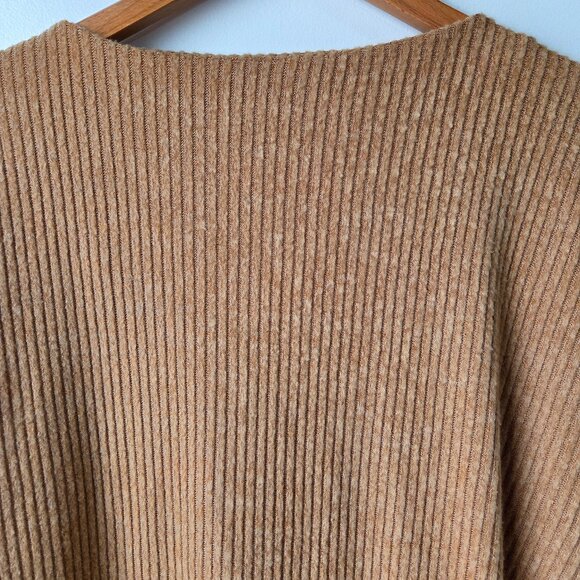EUC LIBERTY LOVE RIBBED V NECK BUTTONED TIE FRONT SOFT SWEATER TOP SIZE LARGE - Picture 4 of 11